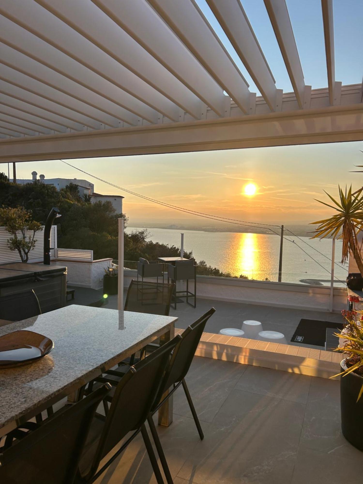 Appartement Duplex Rosas Avec Terrasse Magnifique Jacuzzi Vue Mer Eksteriør bilde