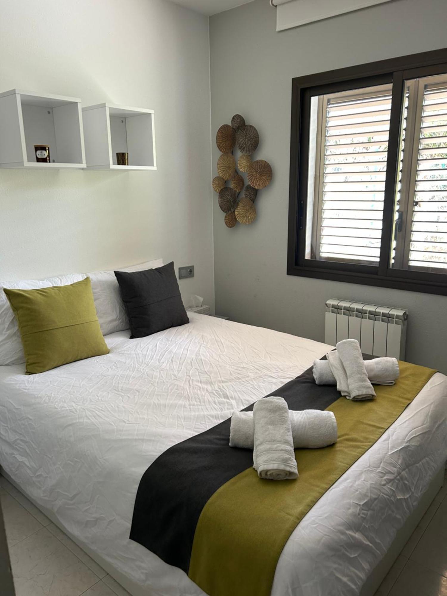 Appartement Duplex Rosas Avec Terrasse Magnifique Jacuzzi Vue Mer Eksteriør bilde